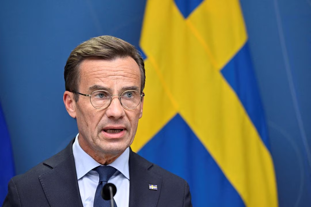Прем'єр-міністр Швеції Ульф Крістерссон виступає під час прес-конференції щодо погіршення ситуації з безпекою в Швеції у зв'язку з підвищенням рівня терористичної загрози в країні до чотирьох за п'ятибальною шкалою, Стокгольм, Швеція, 17 серпня 2023 року.